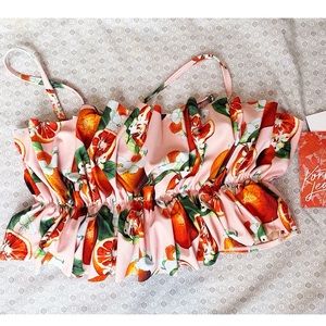 Kortni Jeane Oversized Ruffles